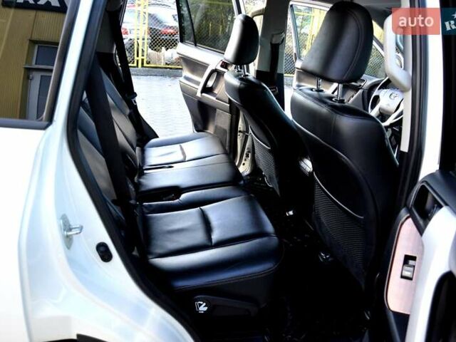 Білий Тойота Ленд Крузер Прадо, об'ємом двигуна 2.7 л та пробігом 145 тис. км за 25500 $, фото 27 на Automoto.ua