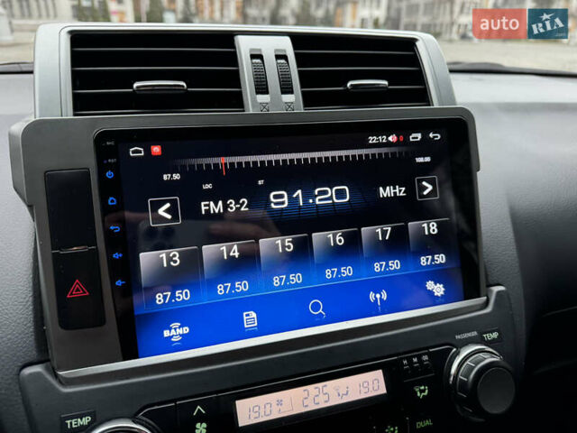 Белый Тойота Ленд Крузер Прадо, объемом двигателя 2.8 л и пробегом 280 тыс. км за 26999 $, фото 86 на Automoto.ua