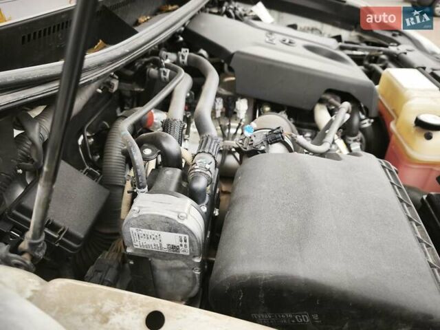 Белый Тойота Ленд Крузер Прадо, объемом двигателя 2.8 л и пробегом 154 тыс. км за 21600 $, фото 27 на Automoto.ua