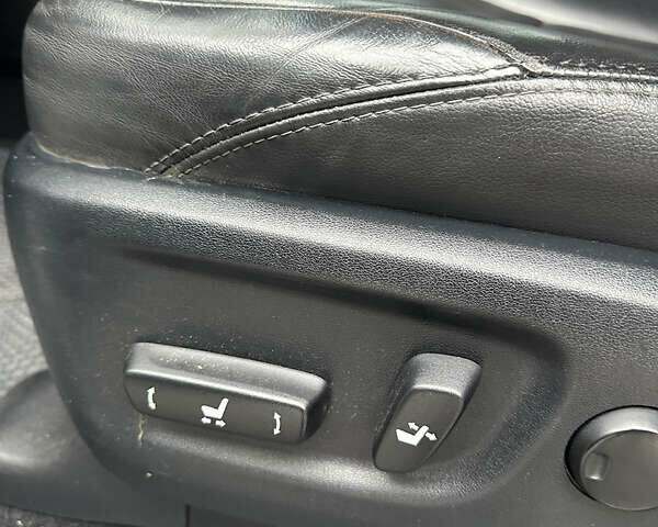 Белый Тойота Ленд Крузер Прадо, объемом двигателя 2.76 л и пробегом 293 тыс. км за 32500 $, фото 6 на Automoto.ua