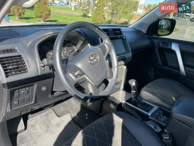 Тойота Ленд Крузер Прадо 2018 в Одессе на Automoto.ua Белый Тойота Ленд Крузер Прадо, объемом двигателя 2.69 л и пробегом 59 тыс. км за 33900 $, фото 25 на Automoto.ua