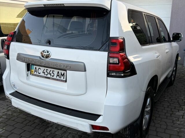 Білий Тойота Ленд Крузер Прадо, об'ємом двигуна 2.8 л та пробігом 98 тис. км за 35333 $, фото 4 на Automoto.ua