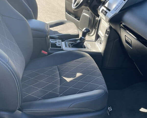 Тойота Ленд Крузер Прадо 2018 в Одессе на Automoto.ua Белый Тойота Ленд Крузер Прадо, объемом двигателя 2.69 л и пробегом 59 тыс. км за 33900 $, фото 18 на Automoto.ua