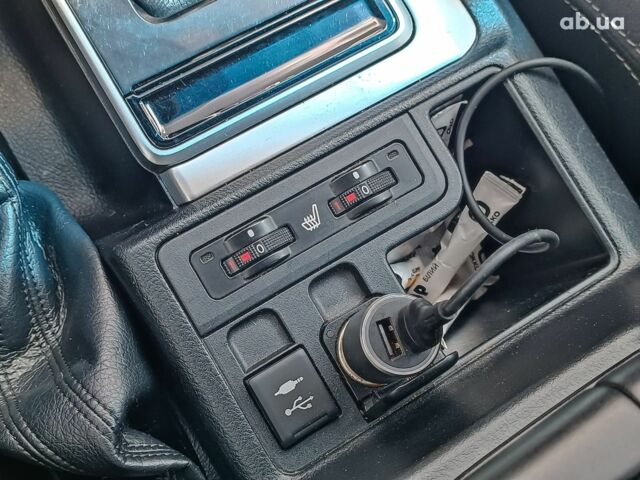 Белый Тойота Ленд Крузер Прадо, объемом двигателя 2.8 л и пробегом 122 тыс. км за 37490 $, фото 28 на Automoto.ua