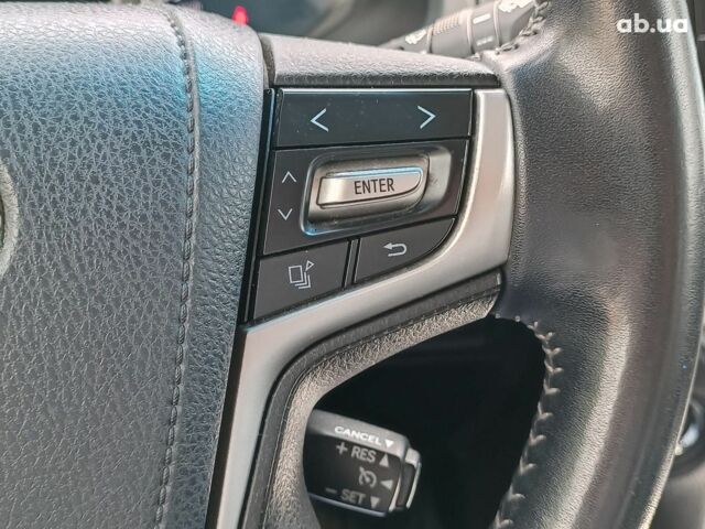 Белый Тойота Ленд Крузер Прадо, объемом двигателя 2.8 л и пробегом 122 тыс. км за 37490 $, фото 26 на Automoto.ua