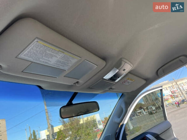 Тойота Ленд Крузер Прадо 2018 в Одессе на Automoto.ua Белый Тойота Ленд Крузер Прадо, объемом двигателя 2.69 л и пробегом 59 тыс. км за 33900 $, фото 15 на Automoto.ua