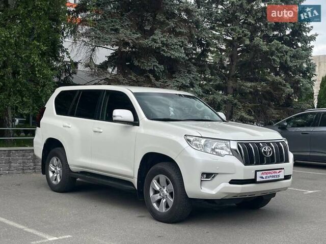 Білий Тойота Ленд Крузер Прадо, об'ємом двигуна 4 л та пробігом 72 тис. км за 38500 $, фото 7 на Automoto.ua