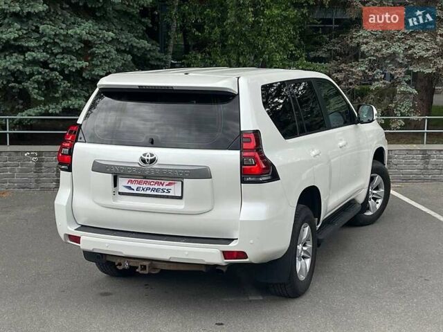 Білий Тойота Ленд Крузер Прадо, об'ємом двигуна 4 л та пробігом 72 тис. км за 38500 $, фото 2 на Automoto.ua