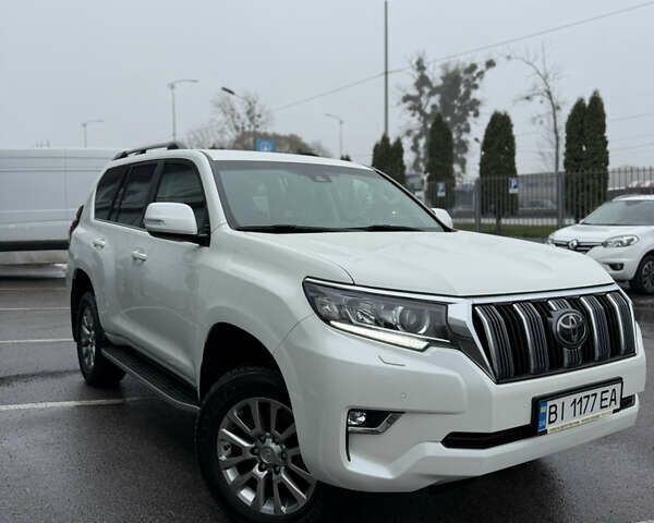 Белый Тойота Ленд Крузер Прадо, объемом двигателя 4 л и пробегом 64 тыс. км за 42900 $, фото 6 на Automoto.ua