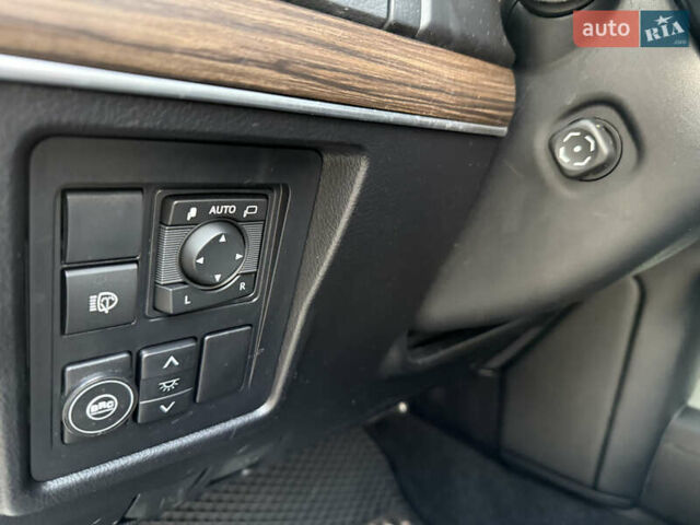 Білий Тойота Ленд Крузер Прадо, об'ємом двигуна 4 л та пробігом 175 тис. км за 34500 $, фото 17 на Automoto.ua