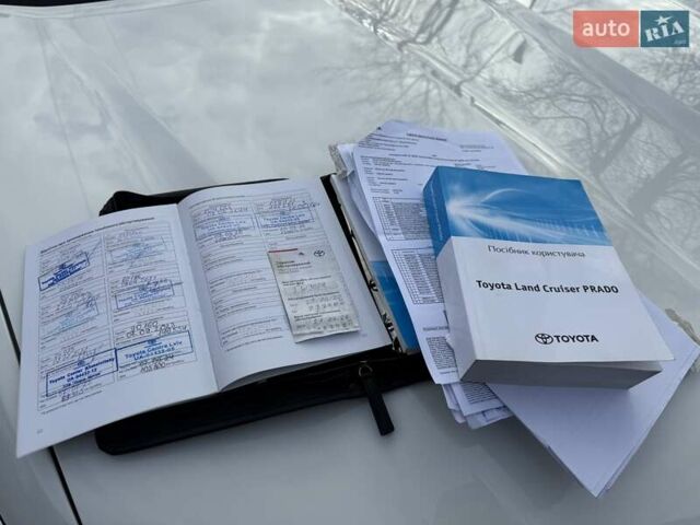 Белый Тойота Ленд Крузер Прадо, объемом двигателя 2.76 л и пробегом 141 тыс. км за 38500 $, фото 63 на Automoto.ua
