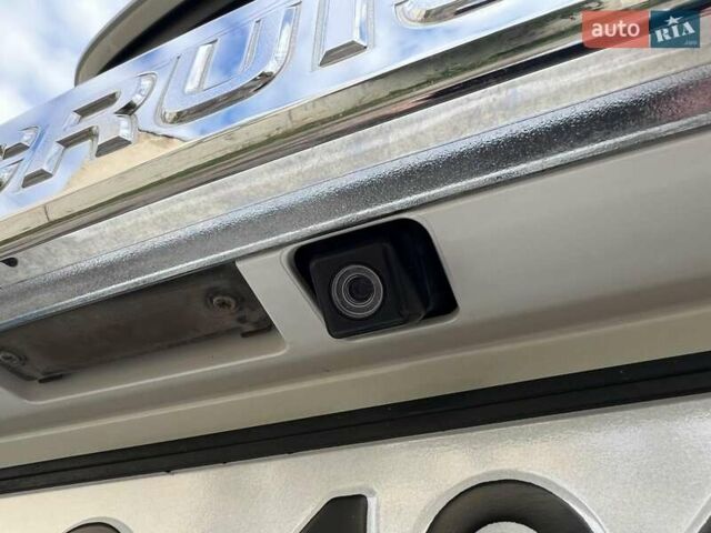 Белый Тойота Ленд Крузер Прадо, объемом двигателя 3.96 л и пробегом 103 тыс. км за 39500 $, фото 15 на Automoto.ua