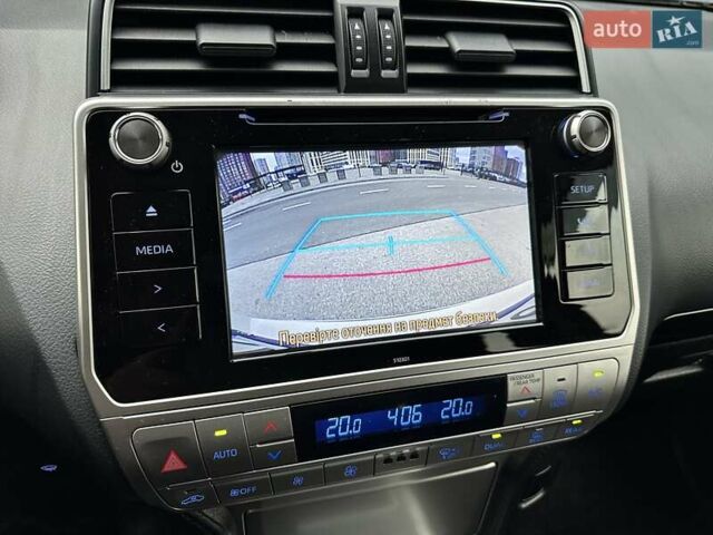 Белый Тойота Ленд Крузер Прадо, объемом двигателя 4 л и пробегом 119 тыс. км за 35450 $, фото 100 на Automoto.ua