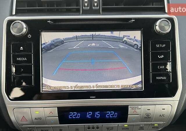 Білий Тойота Ленд Крузер Прадо, об'ємом двигуна 4 л та пробігом 90 тис. км за 39604 $, фото 19 на Automoto.ua