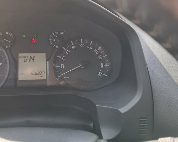 Білий Тойота Ленд Крузер Прадо, об'ємом двигуна 3.96 л та пробігом 103 тис. км за 42000 $, фото 29 на Automoto.ua