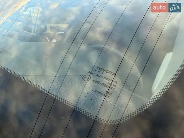 Белый Тойота Ленд Крузер Прадо, объемом двигателя 4 л и пробегом 79 тыс. км за 38700 $, фото 33 на Automoto.ua