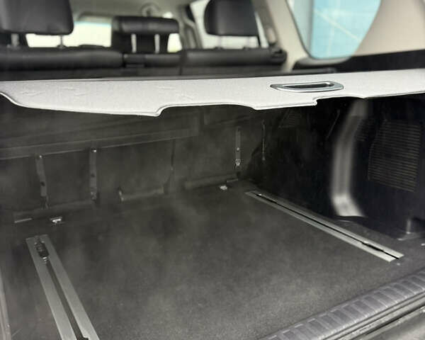 Белый Тойота Ленд Крузер Прадо, объемом двигателя 4 л и пробегом 64 тыс. км за 42900 $, фото 24 на Automoto.ua