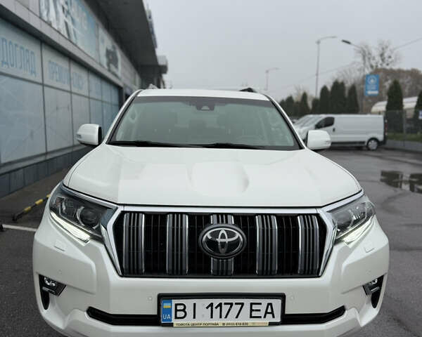 Белый Тойота Ленд Крузер Прадо, объемом двигателя 4 л и пробегом 64 тыс. км за 42900 $, фото 3 на Automoto.ua