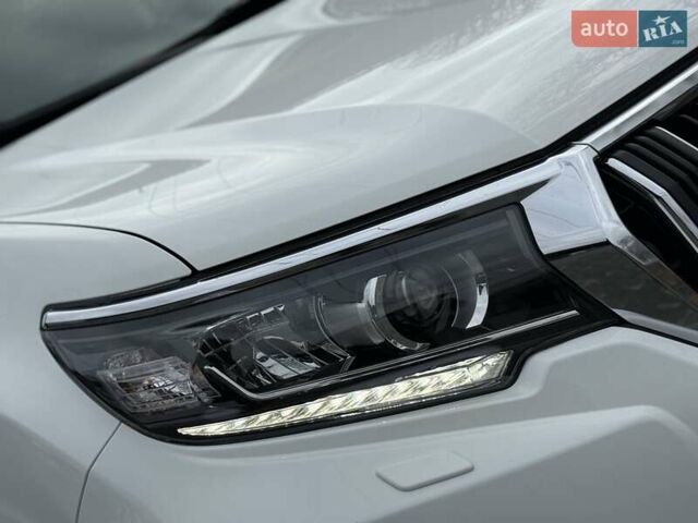 Белый Тойота Ленд Крузер Прадо, объемом двигателя 2.76 л и пробегом 141 тыс. км за 38500 $, фото 18 на Automoto.ua