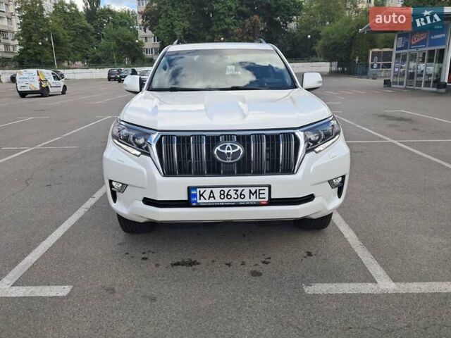 Білий Тойота Ленд Крузер Прадо, об'ємом двигуна 3.96 л та пробігом 103 тис. км за 42000 $, фото 19 на Automoto.ua