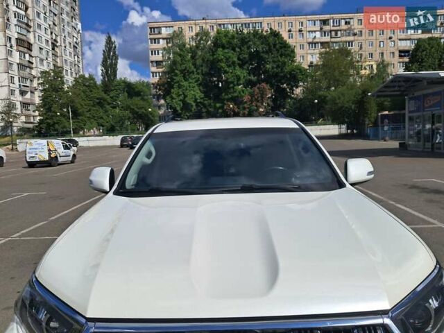 Білий Тойота Ленд Крузер Прадо, об'ємом двигуна 3.96 л та пробігом 103 тис. км за 42000 $, фото 33 на Automoto.ua