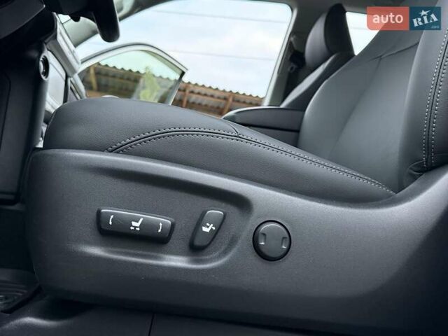 Белый Тойота Ленд Крузер Прадо, объемом двигателя 4 л и пробегом 79 тыс. км за 38700 $, фото 50 на Automoto.ua