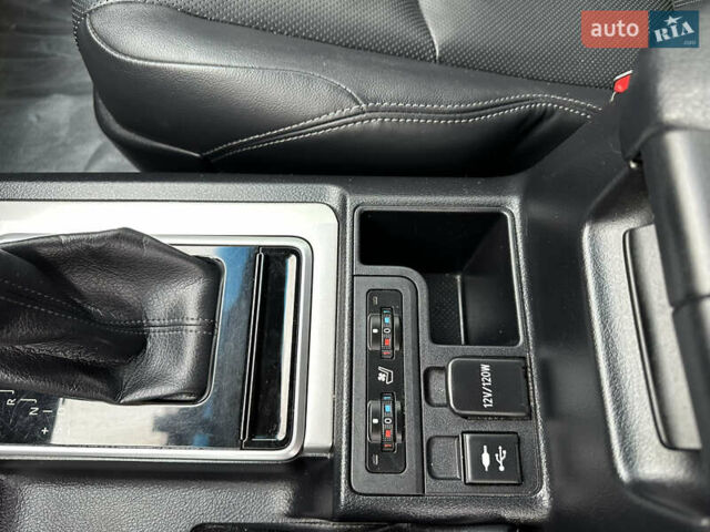 Белый Тойота Ленд Крузер Прадо, объемом двигателя 3.96 л и пробегом 131 тыс. км за 39900 $, фото 30 на Automoto.ua