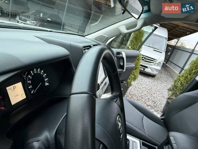 Белый Тойота Ленд Крузер Прадо, объемом двигателя 4 л и пробегом 79 тыс. км за 38700 $, фото 61 на Automoto.ua