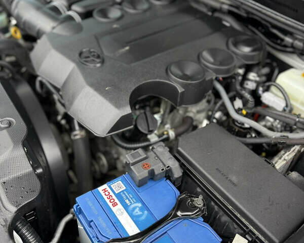 Белый Тойота Ленд Крузер Прадо, объемом двигателя 4 л и пробегом 64 тыс. км за 42900 $, фото 31 на Automoto.ua