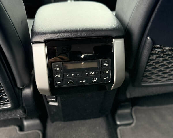 Белый Тойота Ленд Крузер Прадо, объемом двигателя 4 л и пробегом 64 тыс. км за 42900 $, фото 17 на Automoto.ua