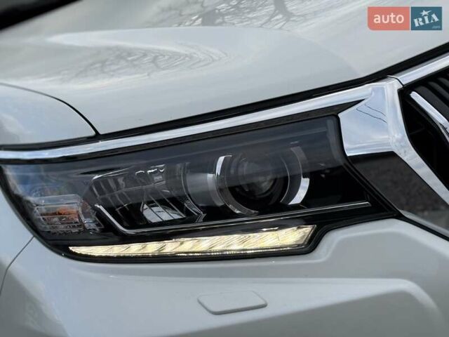 Белый Тойота Ленд Крузер Прадо, объемом двигателя 4 л и пробегом 79 тыс. км за 38700 $, фото 27 на Automoto.ua