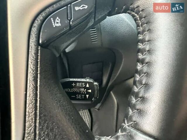 Белый Тойота Ленд Крузер Прадо, объемом двигателя 3.96 л и пробегом 103 тыс. км за 39500 $, фото 38 на Automoto.ua