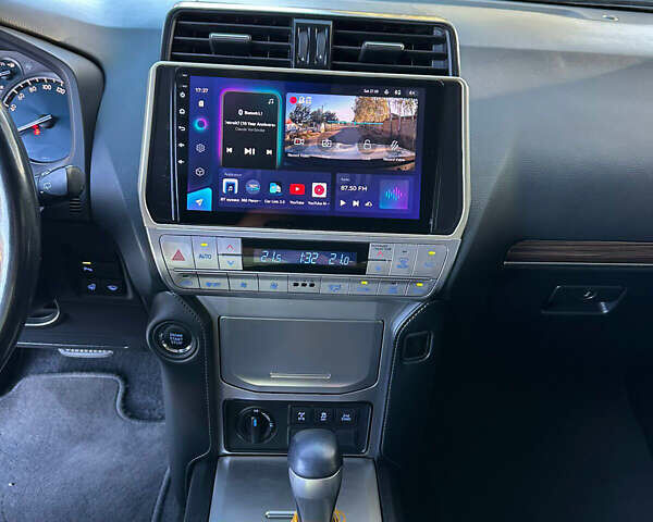 Белый Тойота Ленд Крузер Прадо, объемом двигателя 3.96 л и пробегом 101 тыс. км за 39000 $, фото 9 на Automoto.ua