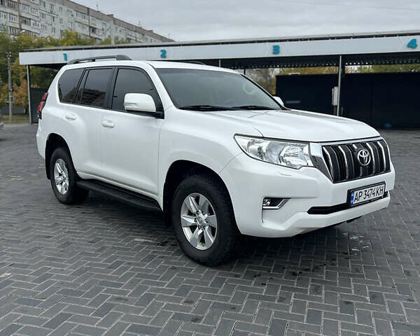 Белый Тойота Ленд Крузер Прадо, объемом двигателя 2.76 л и пробегом 146 тыс. км за 35000 $, фото 1 на Automoto.ua