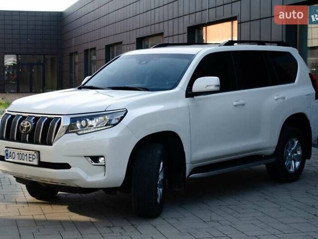 Белый Тойота Ленд Крузер Прадо, объемом двигателя 3.96 л и пробегом 42 тыс. км за 46500 $, фото 18 на Automoto.ua