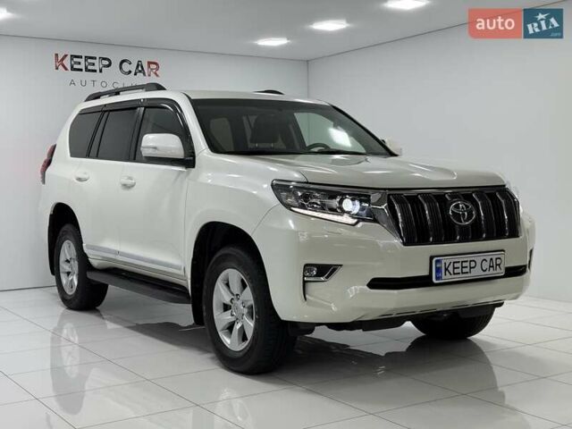 Білий Тойота Ленд Крузер Прадо, об'ємом двигуна 2.76 л та пробігом 139 тис. км за 43000 $, фото 4 на Automoto.ua