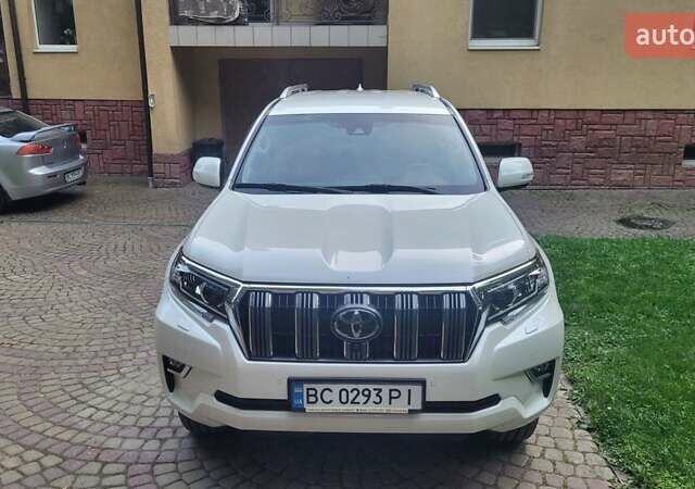 Білий Тойота Ленд Крузер Прадо, об'ємом двигуна 2.75 л та пробігом 84 тис. км за 53000 $, фото 4 на Automoto.ua
