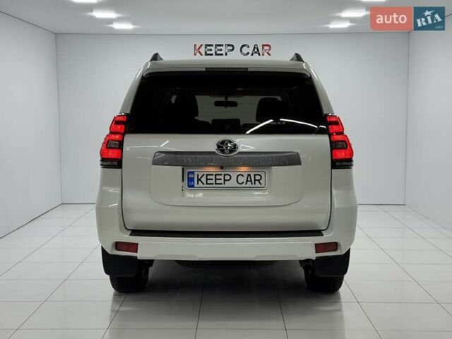 Білий Тойота Ленд Крузер Прадо, об'ємом двигуна 2.76 л та пробігом 139 тис. км за 43000 $, фото 17 на Automoto.ua