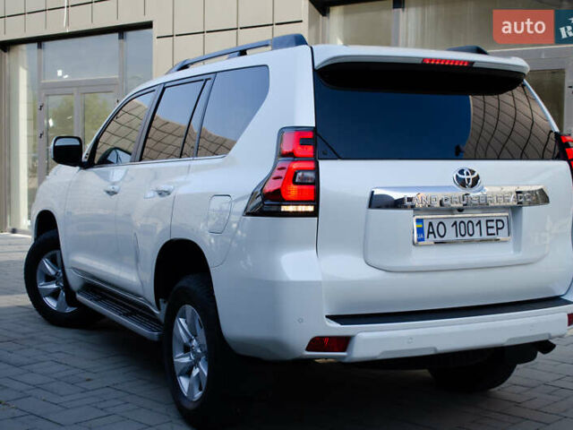 Белый Тойота Ленд Крузер Прадо, объемом двигателя 3.96 л и пробегом 42 тыс. км за 46500 $, фото 12 на Automoto.ua