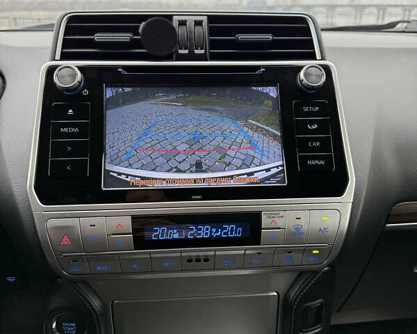 Белый Тойота Ленд Крузер Прадо, объемом двигателя 3.96 л и пробегом 50 тыс. км за 41999 $, фото 135 на Automoto.ua