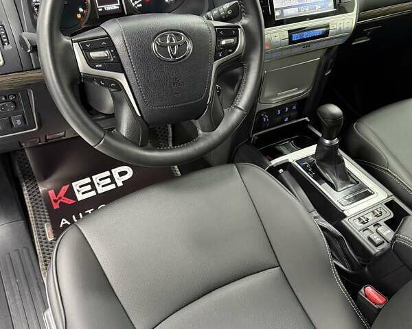 Білий Тойота Ленд Крузер Прадо, об'ємом двигуна 2.76 л та пробігом 139 тис. км за 43000 $, фото 19 на Automoto.ua