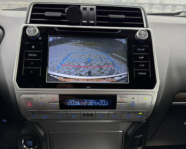 Белый Тойота Ленд Крузер Прадо, объемом двигателя 3.96 л и пробегом 50 тыс. км за 41999 $, фото 134 на Automoto.ua