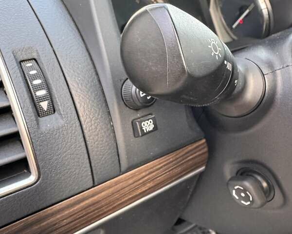 Белый Тойота Ленд Крузер Прадо, объемом двигателя 2.76 л и пробегом 130 тыс. км за 49599 $, фото 24 на Automoto.ua