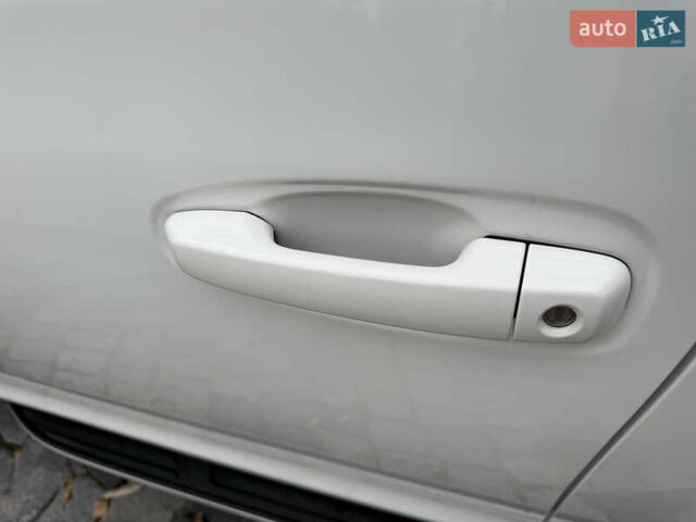 Белый Тойота Ленд Крузер Прадо, объемом двигателя 3.96 л и пробегом 50 тыс. км за 41999 $, фото 59 на Automoto.ua