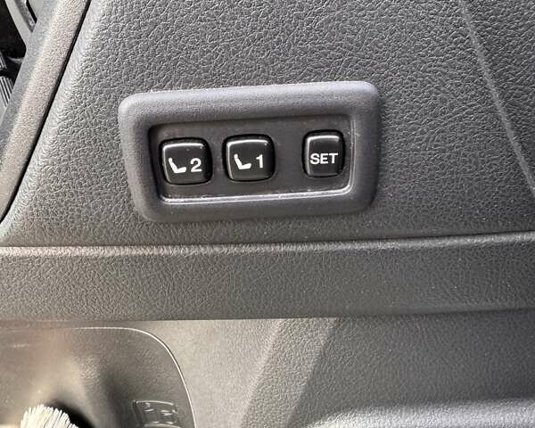 Белый Тойота Ленд Крузер Прадо, объемом двигателя 2.76 л и пробегом 130 тыс. км за 49599 $, фото 20 на Automoto.ua