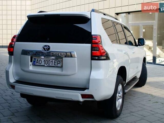 Белый Тойота Ленд Крузер Прадо, объемом двигателя 3.96 л и пробегом 42 тыс. км за 46500 $, фото 11 на Automoto.ua