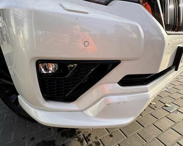 Белый Тойота Ленд Крузер Прадо, объемом двигателя 2.76 л и пробегом 130 тыс. км за 49599 $, фото 11 на Automoto.ua