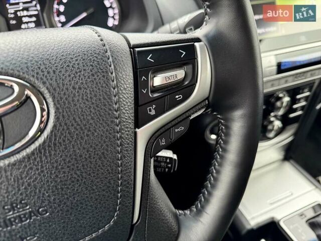 Белый Тойота Ленд Крузер Прадо, объемом двигателя 3.96 л и пробегом 43 тыс. км за 56500 $, фото 48 на Automoto.ua