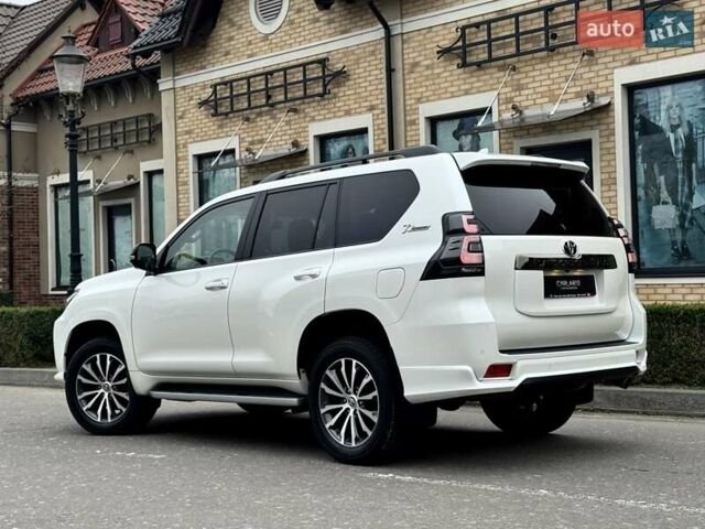 Белый Тойота Ленд Крузер Прадо, объемом двигателя 3.96 л и пробегом 43 тыс. км за 56500 $, фото 14 на Automoto.ua