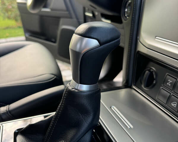 Белый Тойота Ленд Крузер Прадо, объемом двигателя 4 л и пробегом 22 тыс. км за 54999 $, фото 70 на Automoto.ua